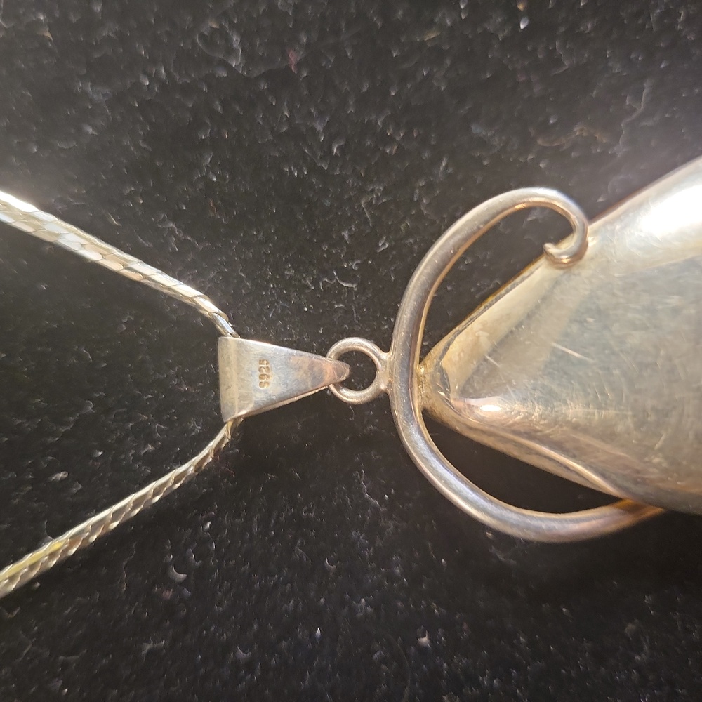 Amazing Sterling Silver Amber Hand Made Pendant Ivy Leaf / Heart Theme - Picture 4 of 14